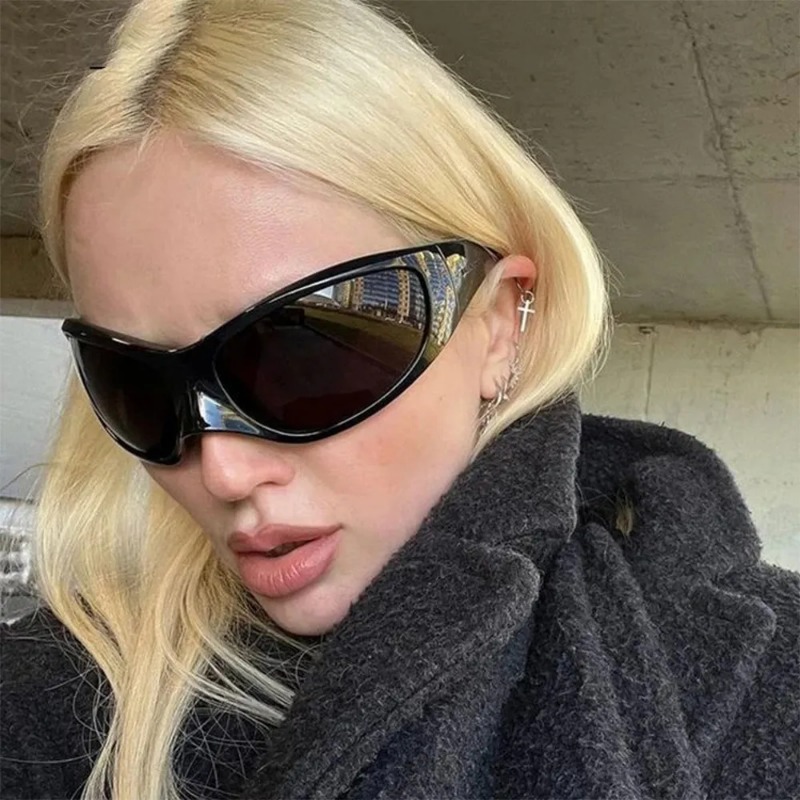 New Y2K Punk Sunglasses Women  - Vintage Fashion Y2K incelemesi ve fiyatı
